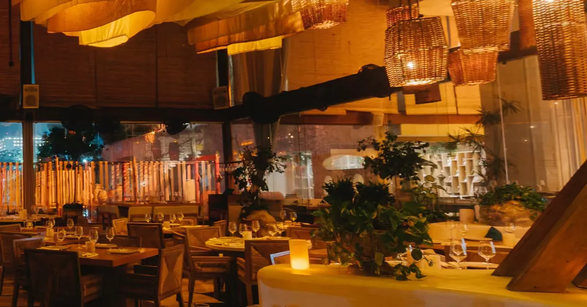 Elegant table setting at Ilios restaurant in Cancun